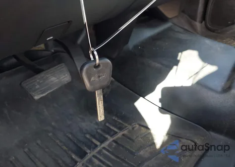 2017 Chevrolet Silverado 1500 Wt from USA, damaged, VIN 1GCRCNEH7HZ298435